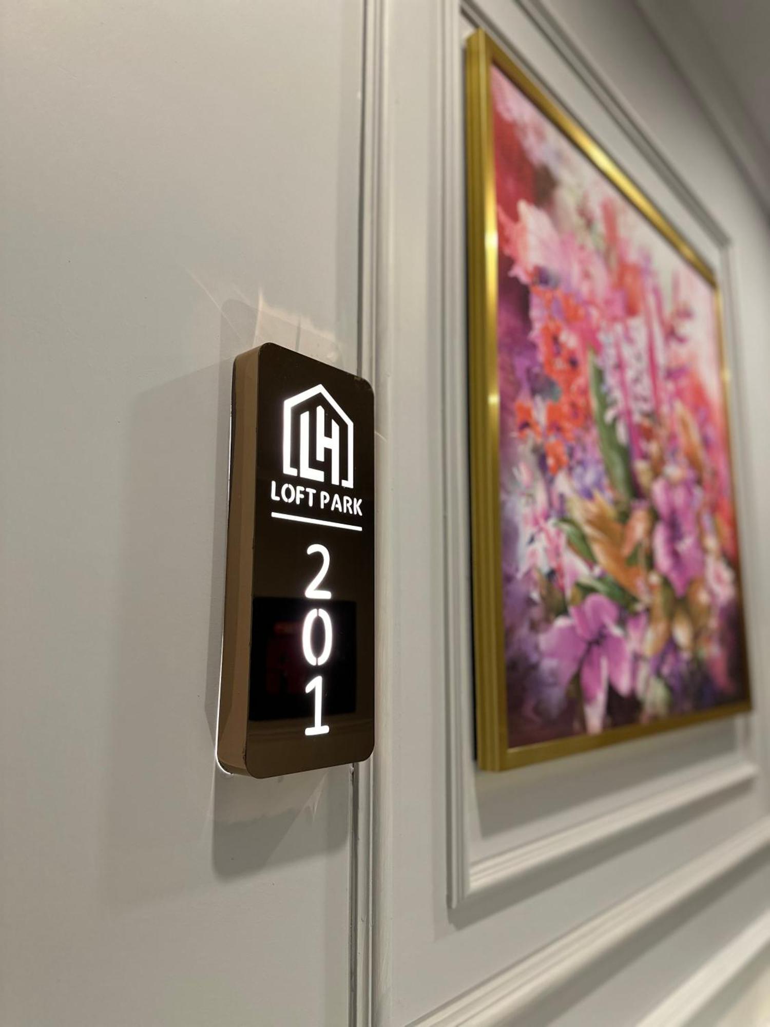 Park Hotel & Private Transportation Istanbul Airport-By Loft Arnavutkoy 外观 照片